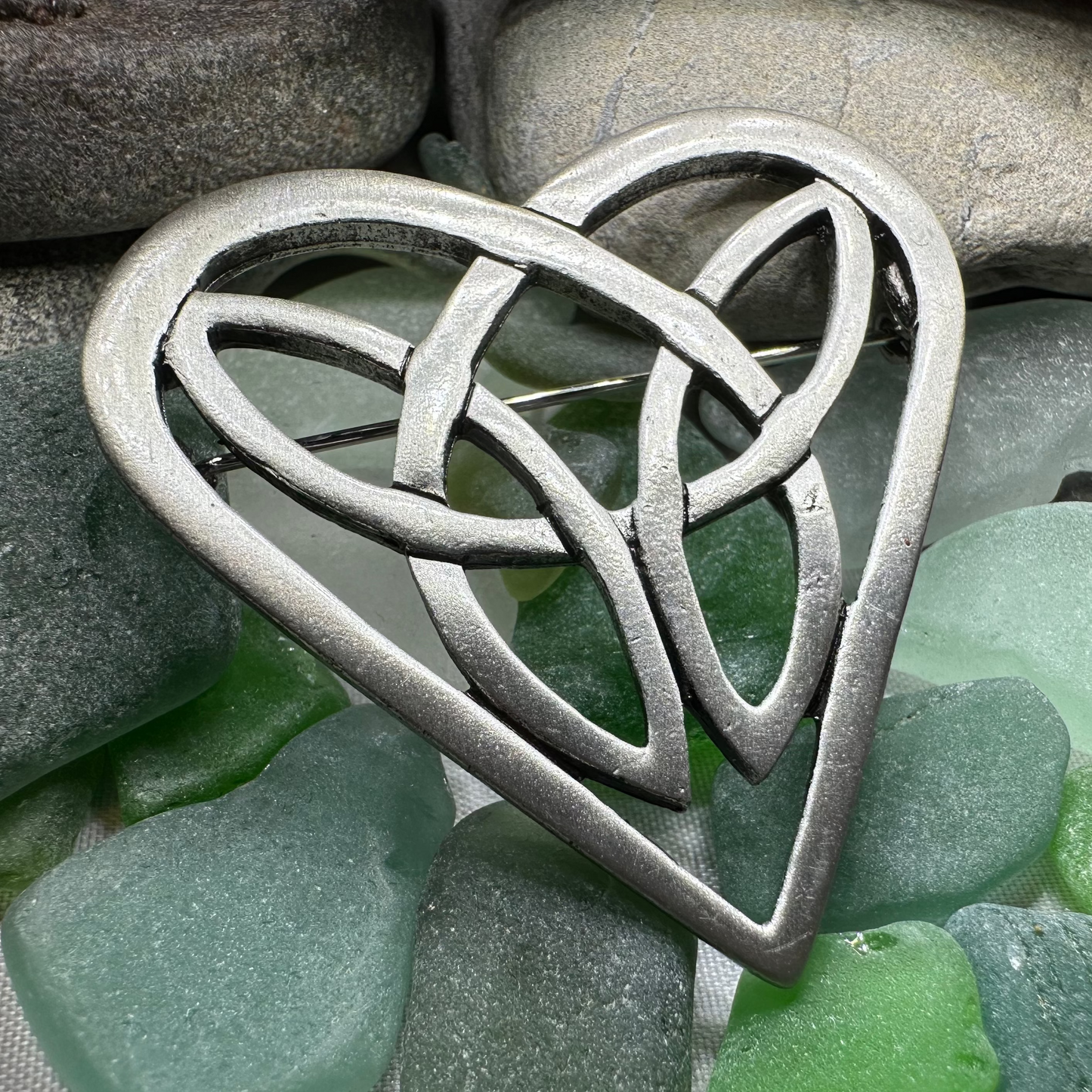 Everheart Celtic Heart Brooch in Pewter — view 3