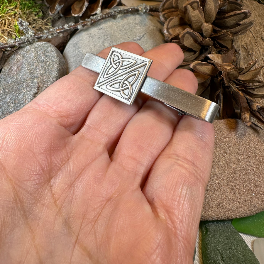 Square Trinity Knot Tie Bar