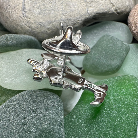 Load image into Gallery viewer, Lucky Leprechaun Shamrock Lapel Pin in Sterling Silver
