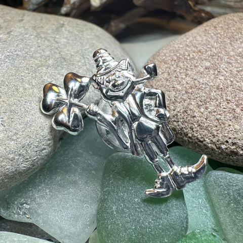 Load image into Gallery viewer, Lucky Leprechaun Shamrock Lapel Pin in Sterling Silver
