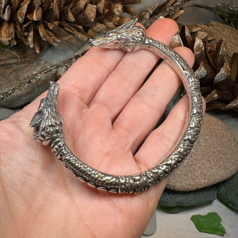 Load image into Gallery viewer, Celtic Wolf Torc Bracelet
