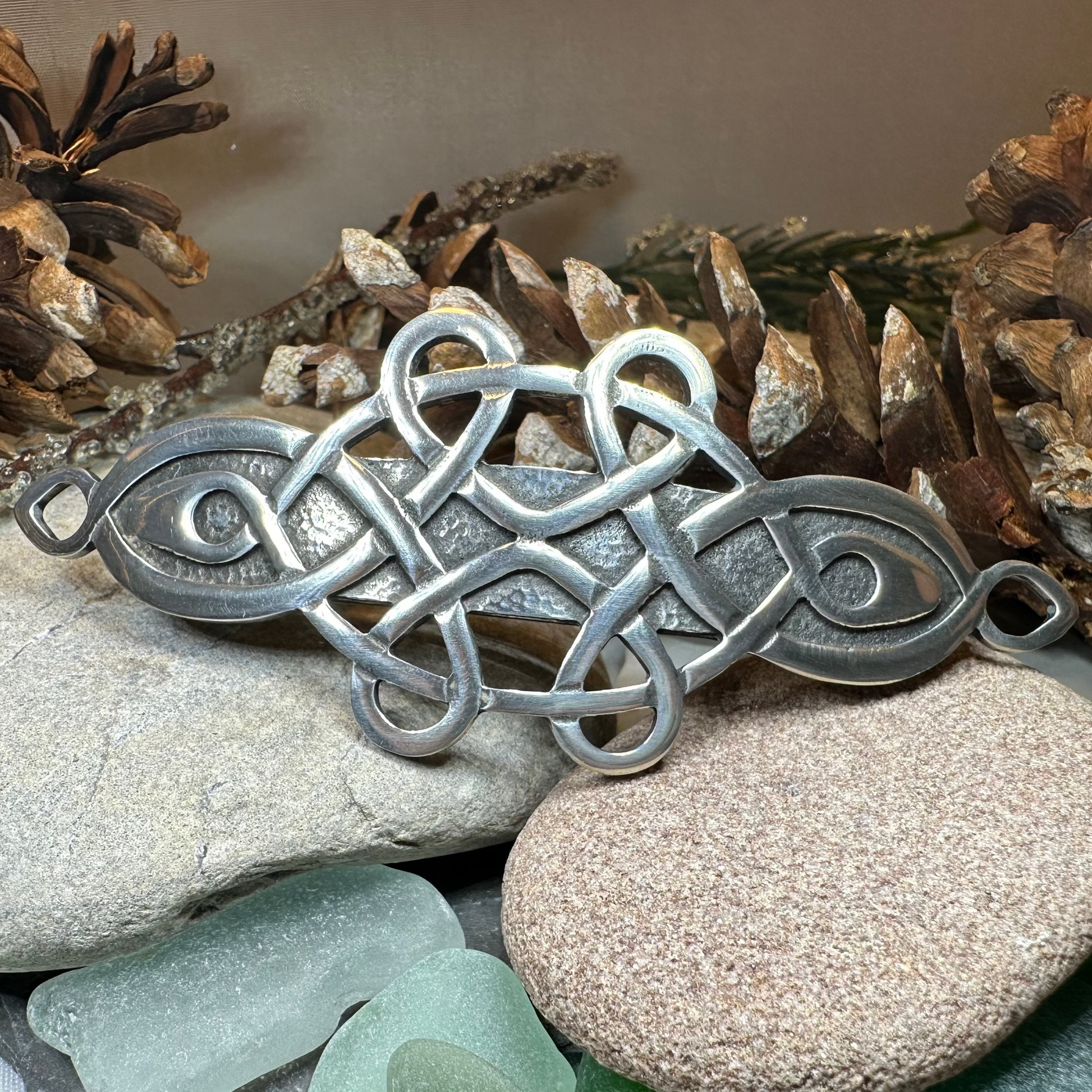 Celtic Love Knot Hair Clip for Women — view 3