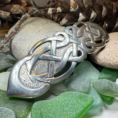 Load image into Gallery viewer, Celtic Trust Knot Hair Clip for Women
