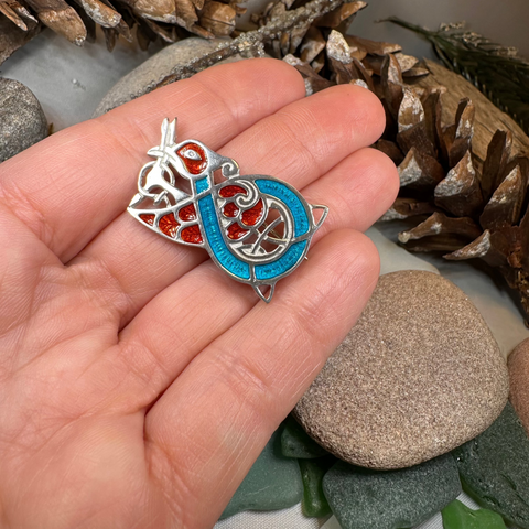 Load image into Gallery viewer, Book of Kells Celtic Bird Brooch
