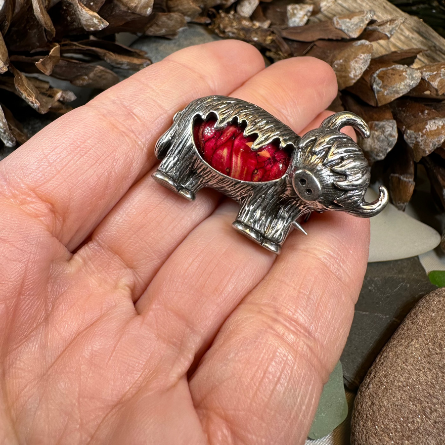 Heathergems Highland Cow Brooch - Handmade in Scotland