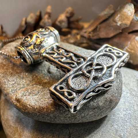 Load image into Gallery viewer, Buri Thor's Hammer Necklace
