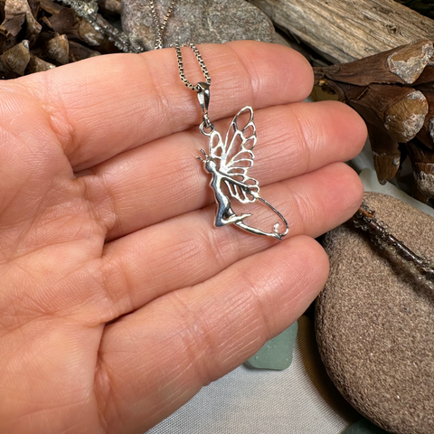 Load image into Gallery viewer, Celtic Meadow Fairy Necklace

