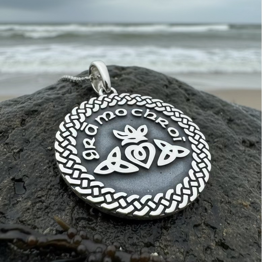 Irish Gaelic Gra Mo Chroi Necklace in Sterling Silver