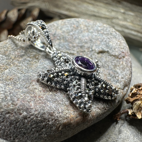 Load image into Gallery viewer, Oceandancer Starfish Necklace
