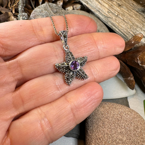 Load image into Gallery viewer, Oceandancer Starfish Necklace
