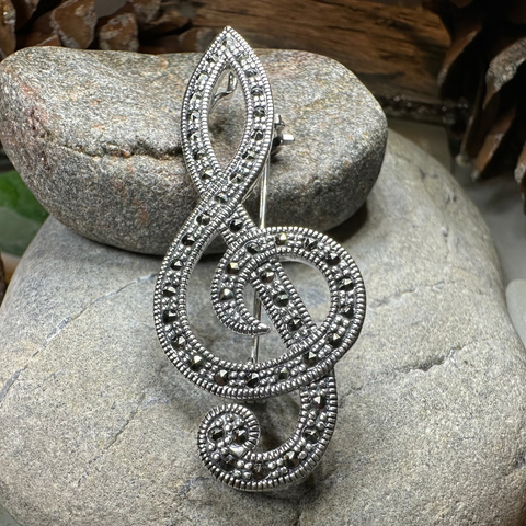 Load image into Gallery viewer, Prima Donna Music Note Brooch
