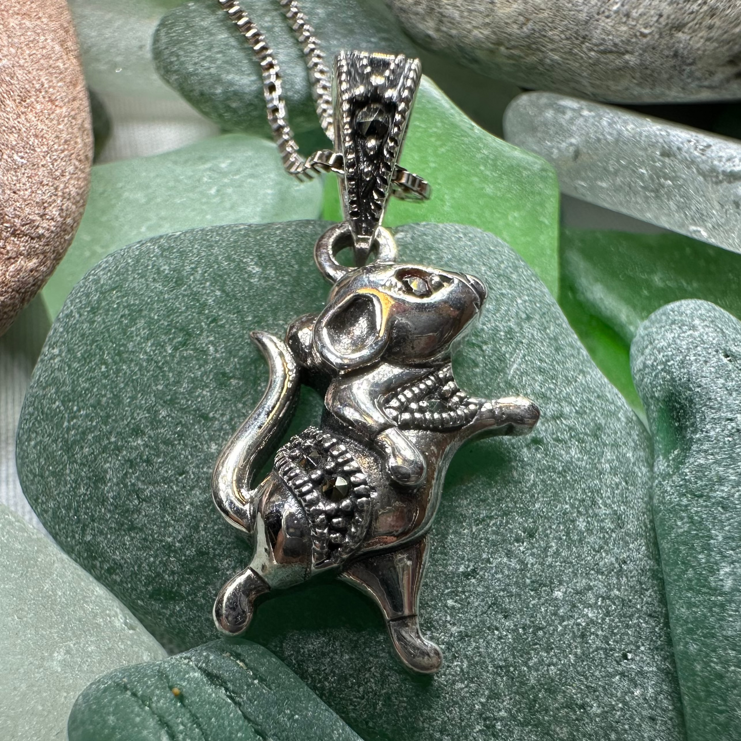 Luch Little Mouse Necklace