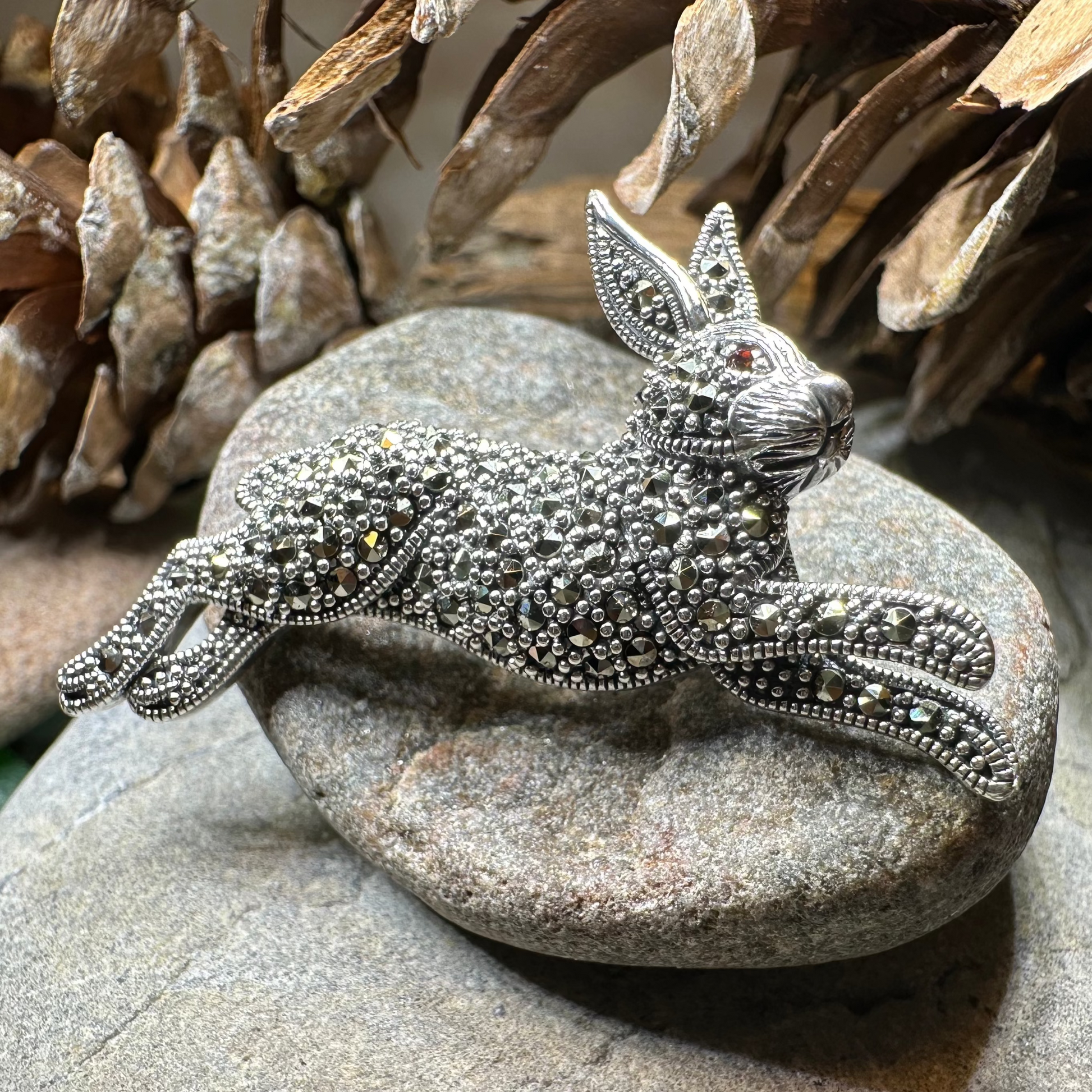 Coinín Marcasite Rabbit Brooch in Sterling Silver — view 6
