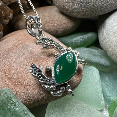 Load image into Gallery viewer, Green Seas Crab Necklace
