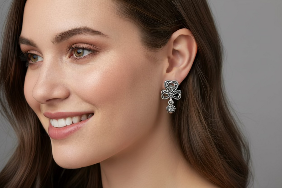 Connemara Shamrock Post Earrings for Women
