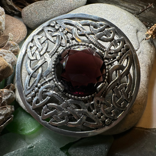 Cruithne Celtic Knot Brooch — view 9