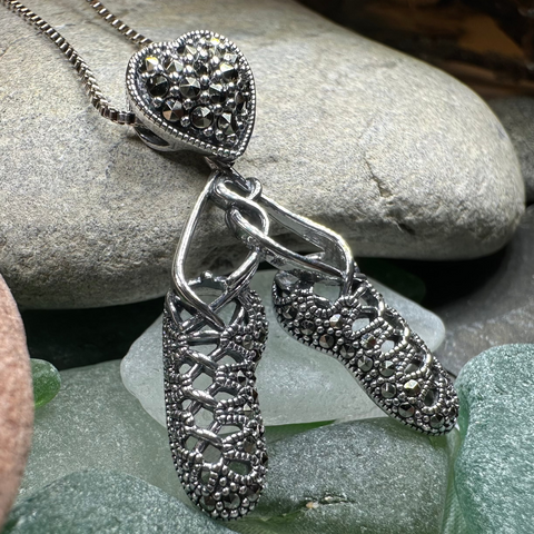 Load image into Gallery viewer, Marcasite Ghillies Irish Dance Necklace
