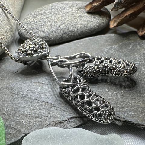 Load image into Gallery viewer, Marcasite Ghillies Irish Dance Necklace
