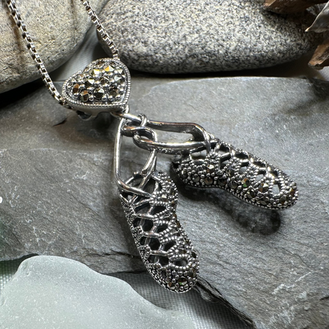 Load image into Gallery viewer, Marcasite Ghillies Irish Dance Necklace
