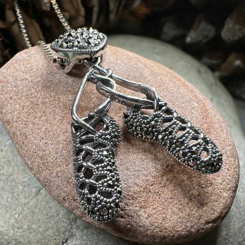 Load image into Gallery viewer, Marcasite Ghillies Irish Dance Necklace
