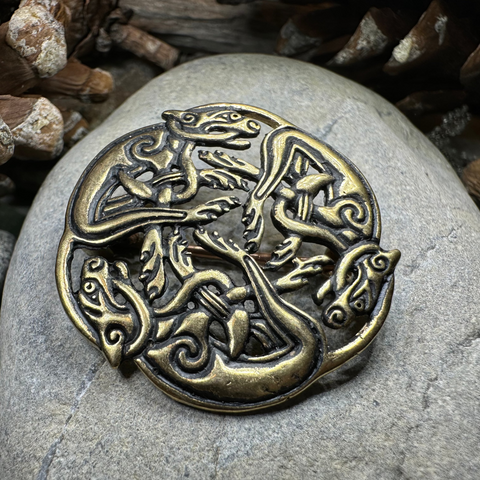 Load image into Gallery viewer, Hunting Hounds Celtic Brooch
