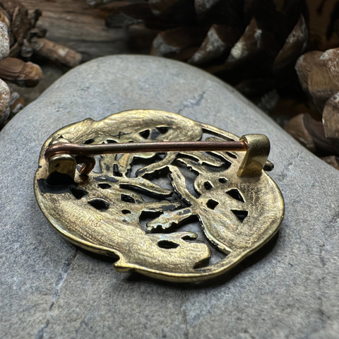 Load image into Gallery viewer, Hunting Hounds Celtic Brooch
