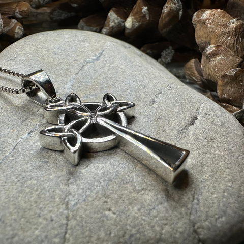 Load image into Gallery viewer, Trinity Celtic Cross Necklace
