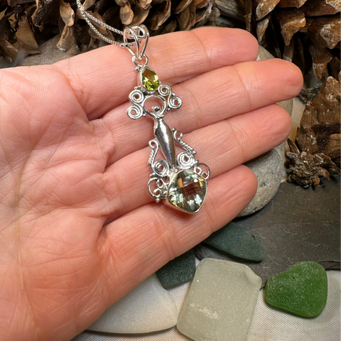 Load image into Gallery viewer, Rising Goddess Necklace
