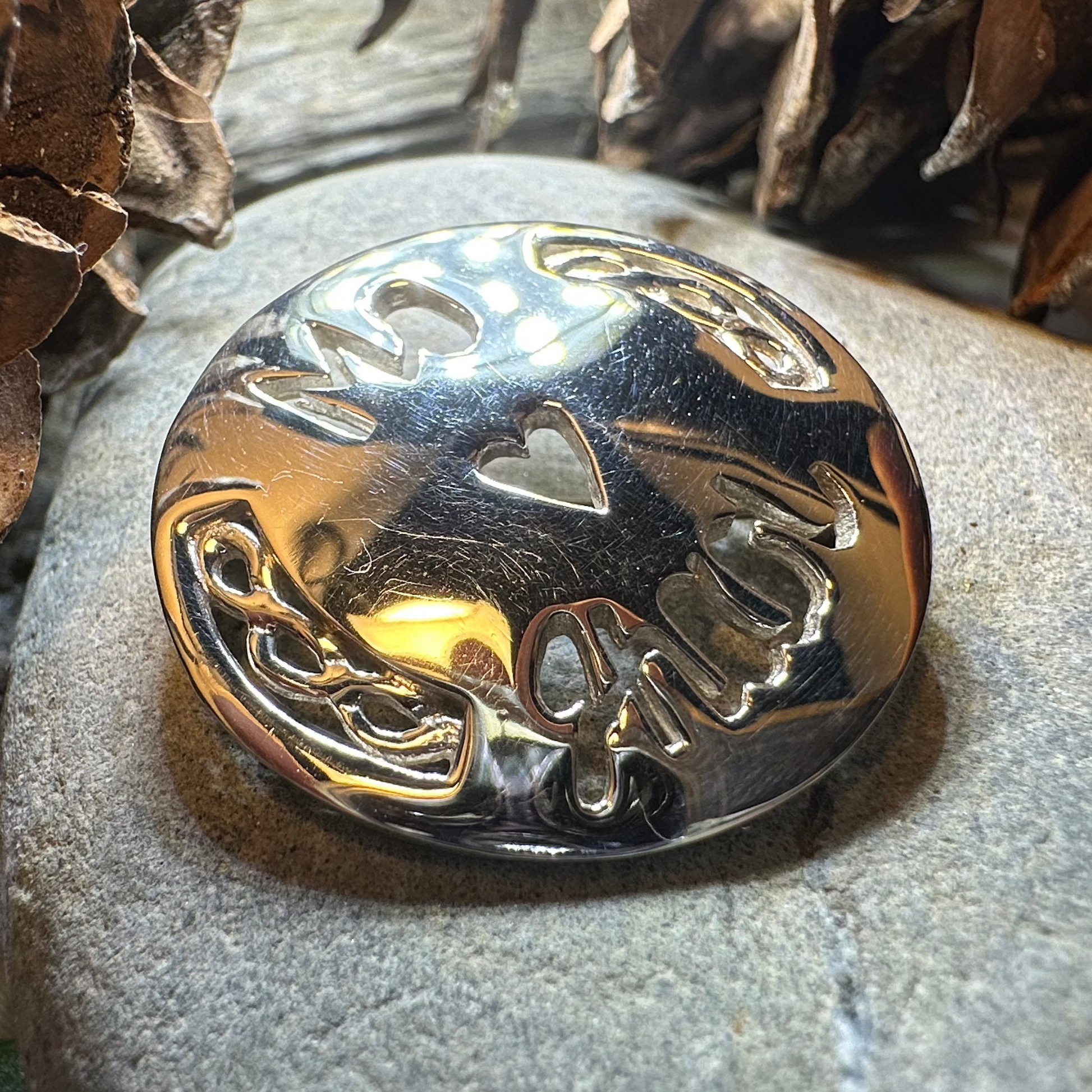 Gaelic "My Love" Brooch - Handmade in Scotland — view 8