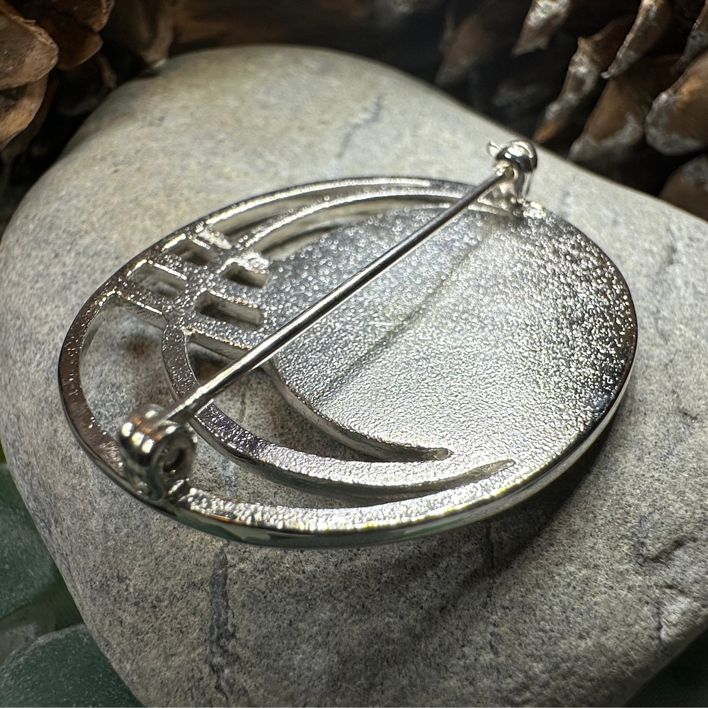 Scottish Mackintosh Leaves Brooch - Handmade in Scotland
