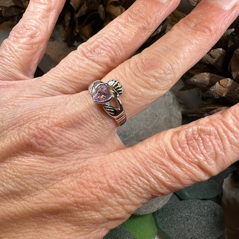 Load image into Gallery viewer, Pink Sapphire Claddagh Ring

