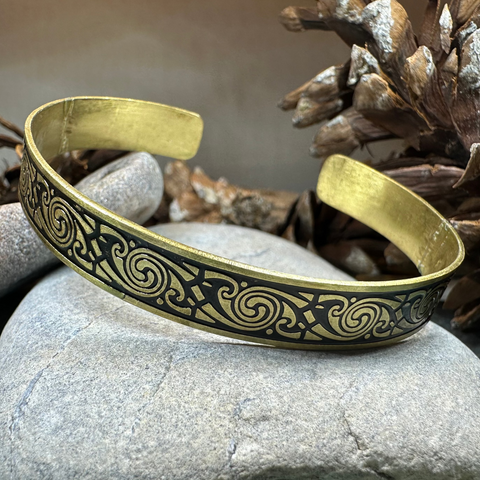 Load image into Gallery viewer, Pictish Bronze Cuff Bracelet
