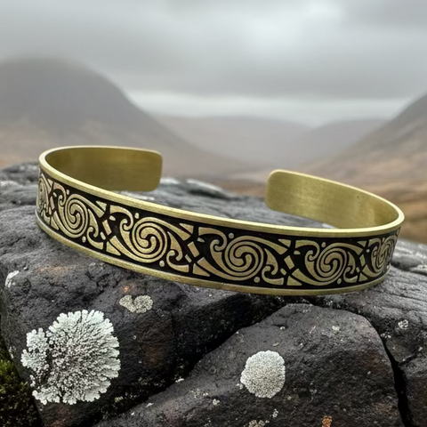 Load image into Gallery viewer, Pictish Bronze Cuff Bracelet
