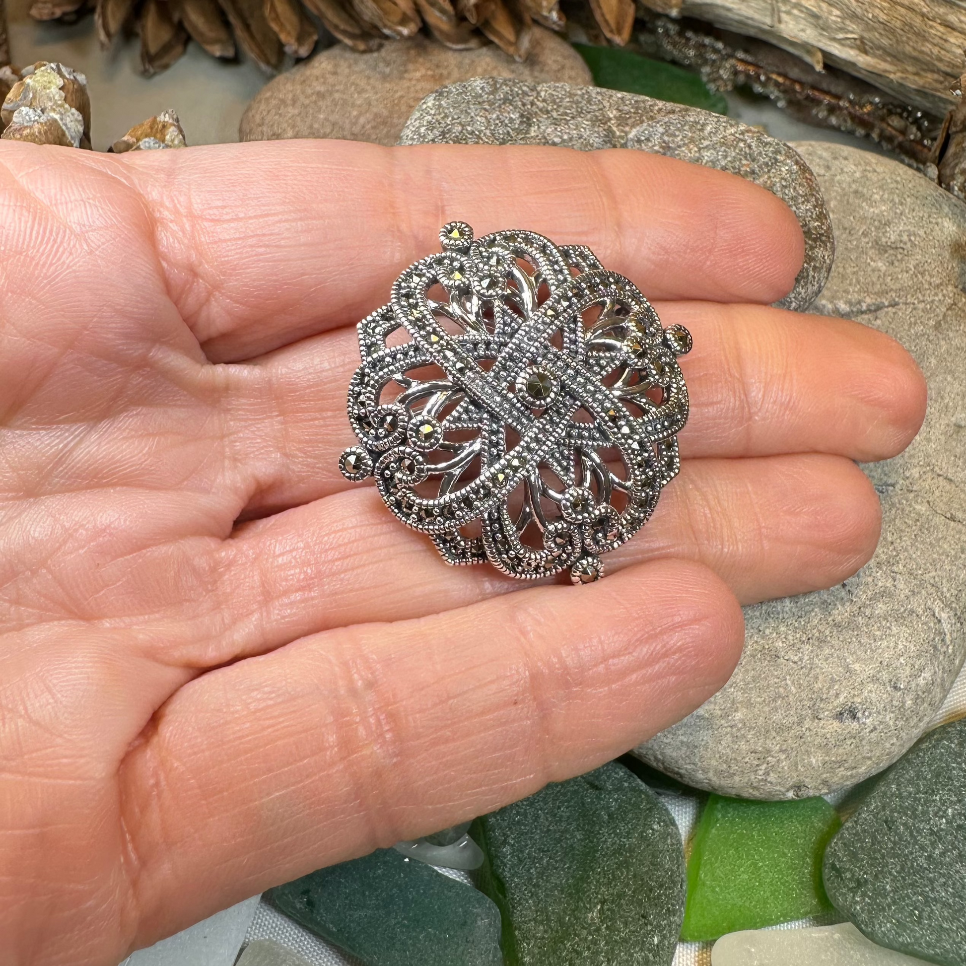 Kinsale Celtic Knot Brooch — view 5
