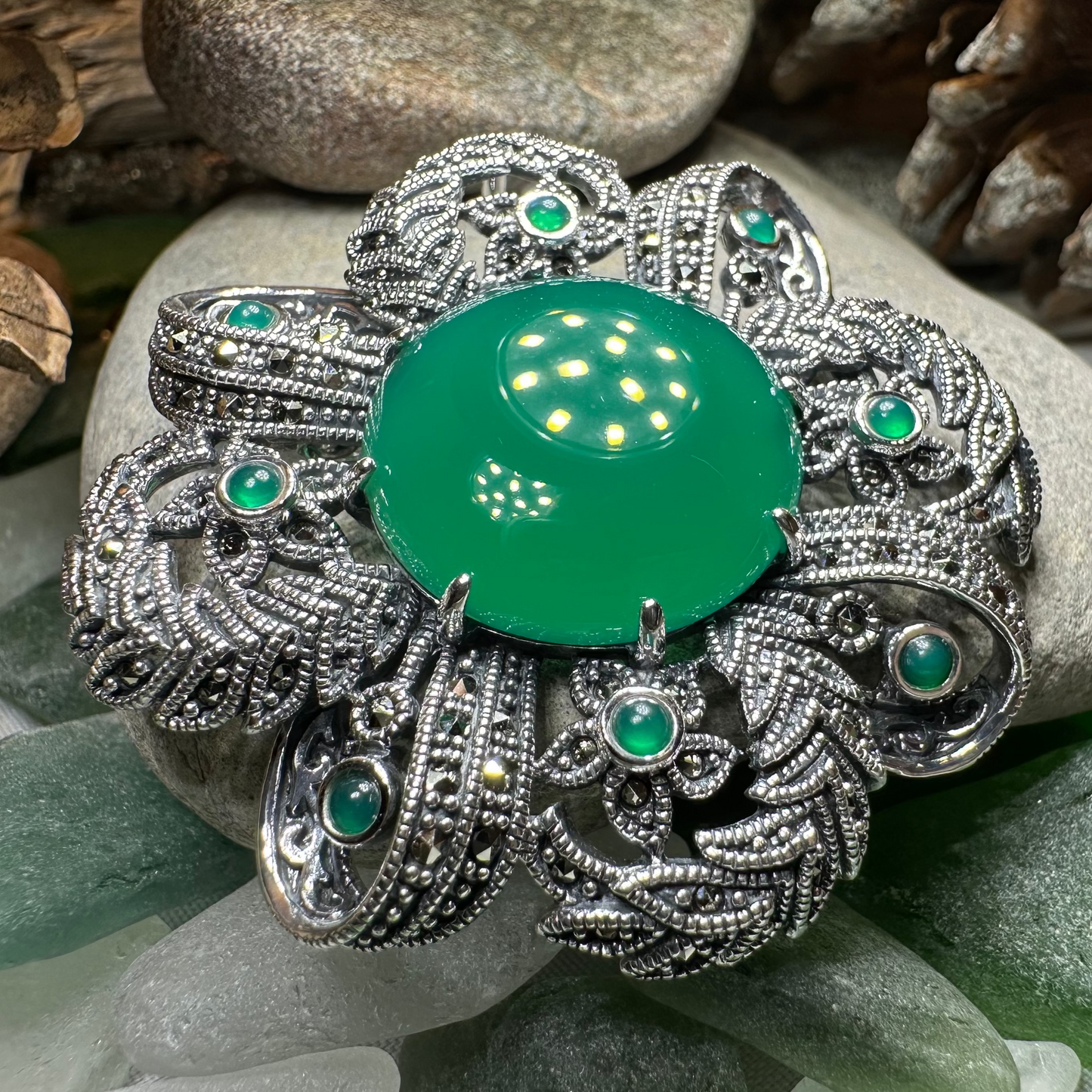 Ríona Celtic Knot Brooch in sterling silver