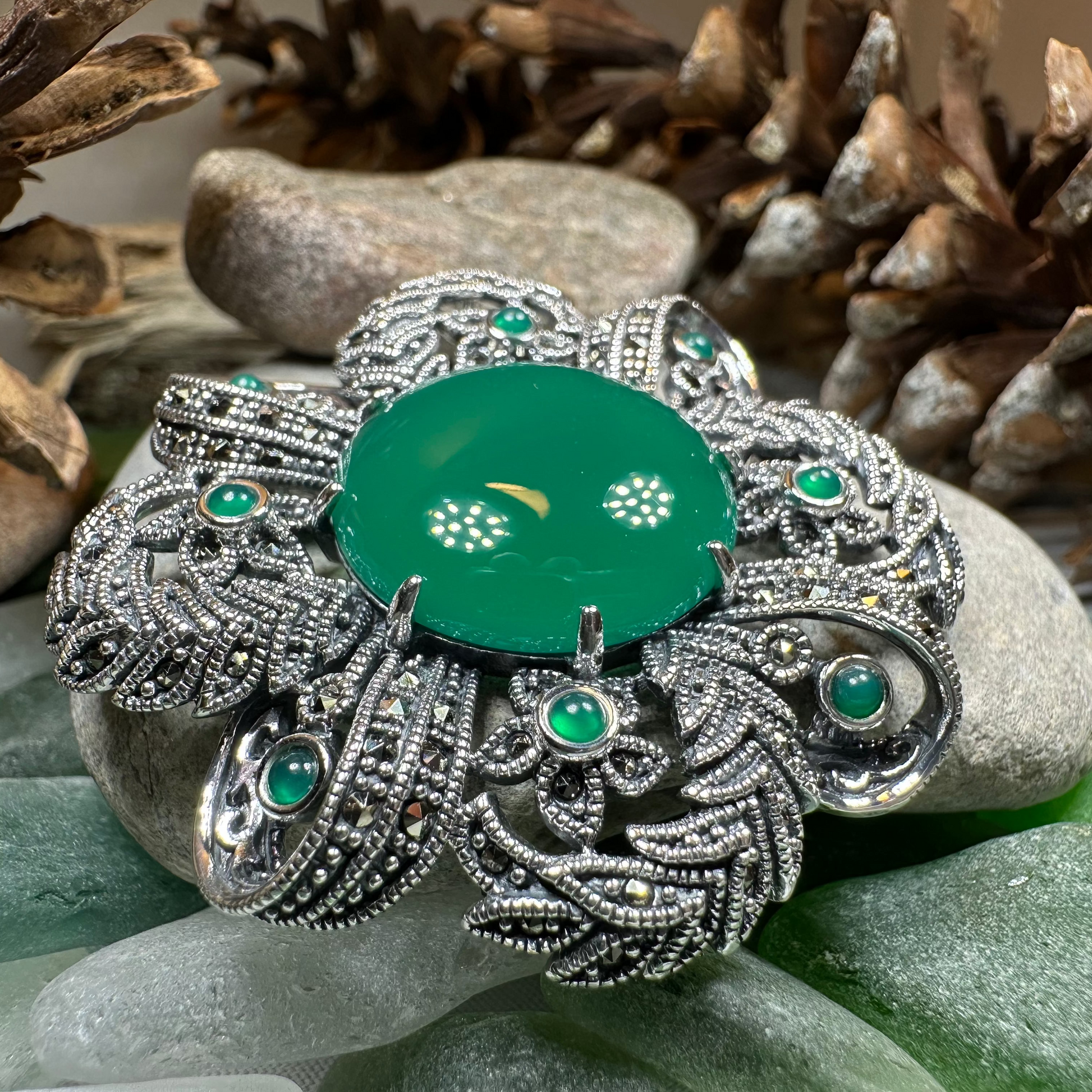 Ríona Celtic Knot Brooch — view 4