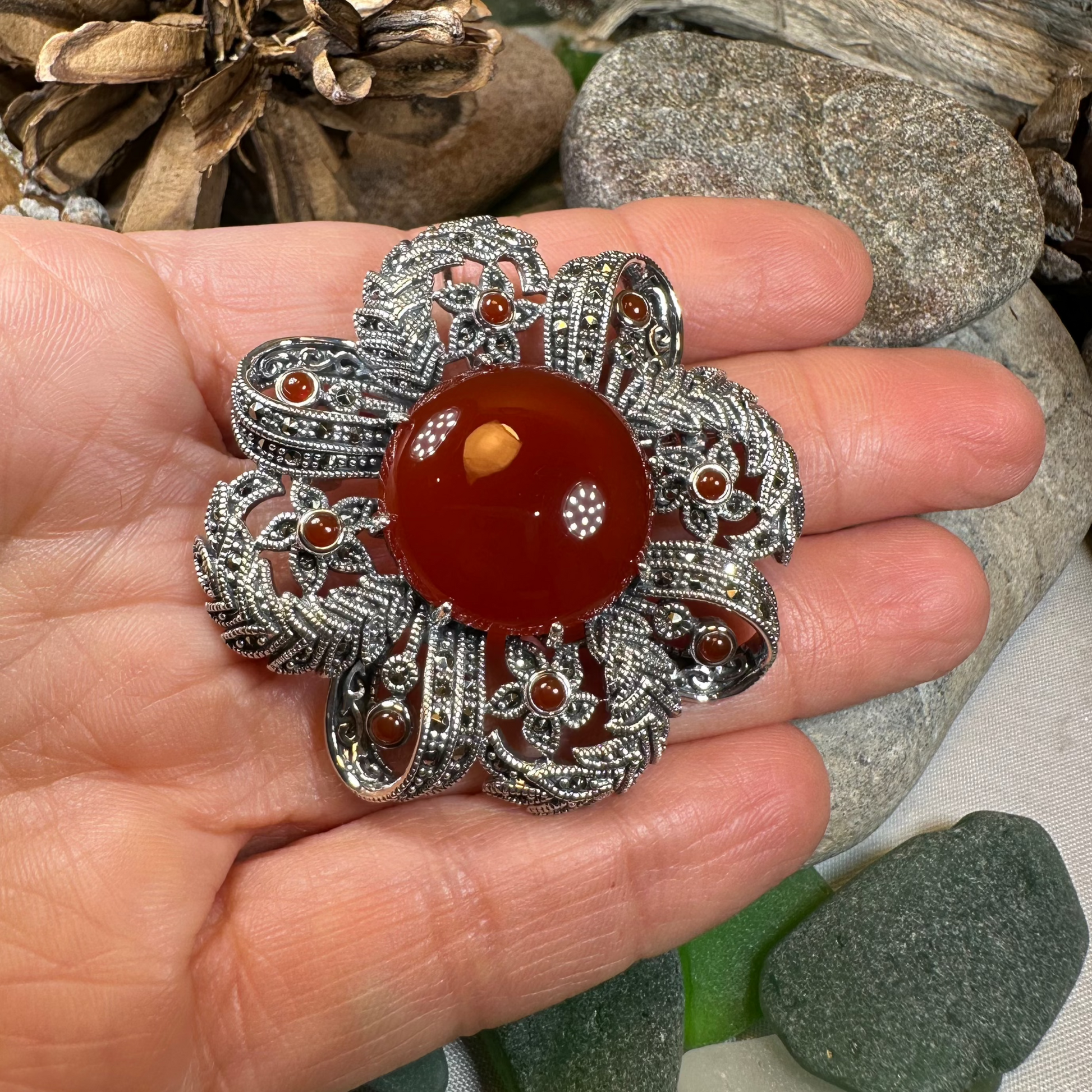 Ríona Celtic Knot Brooch — view 6