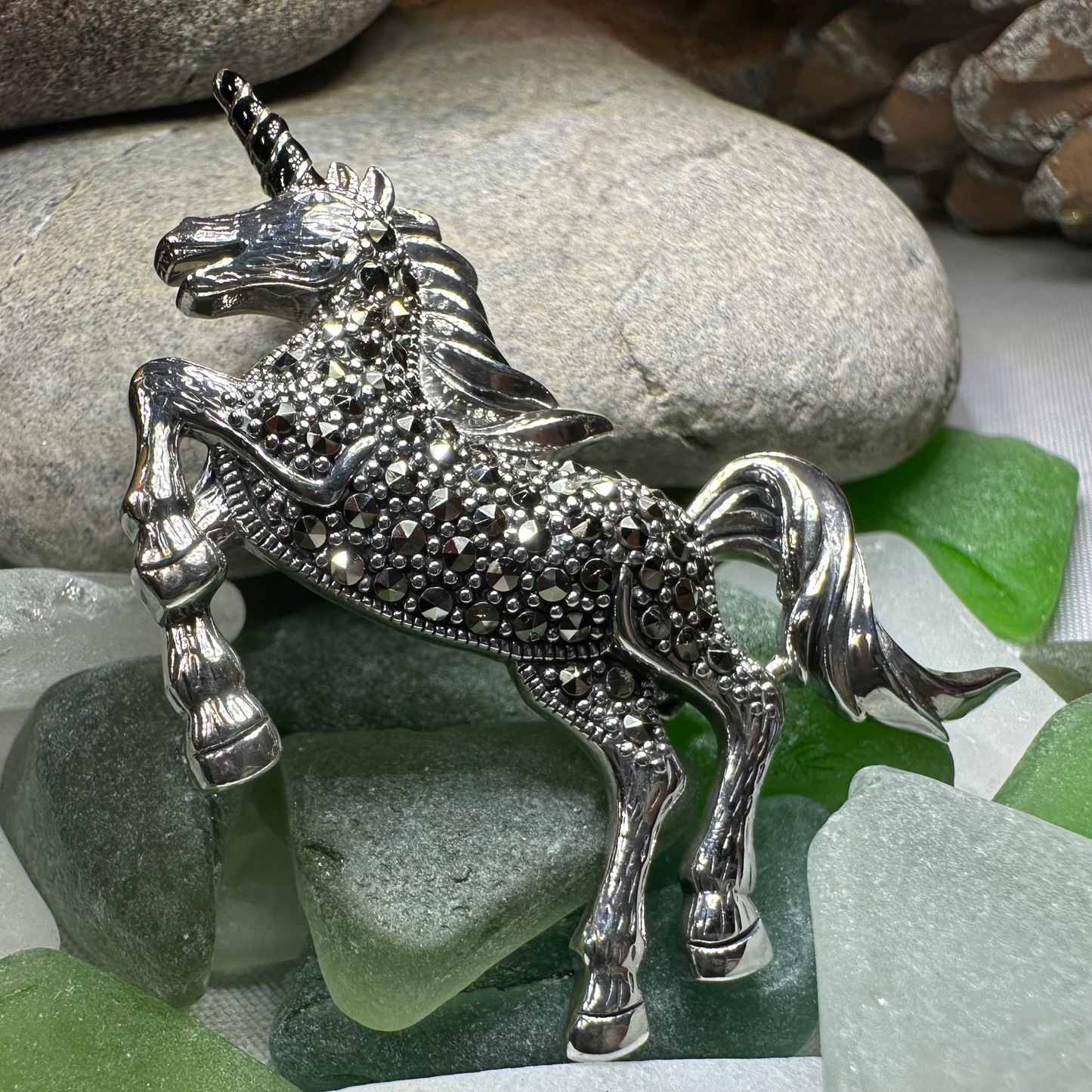 Prancing Unicorn of Scotland Pin — view 6