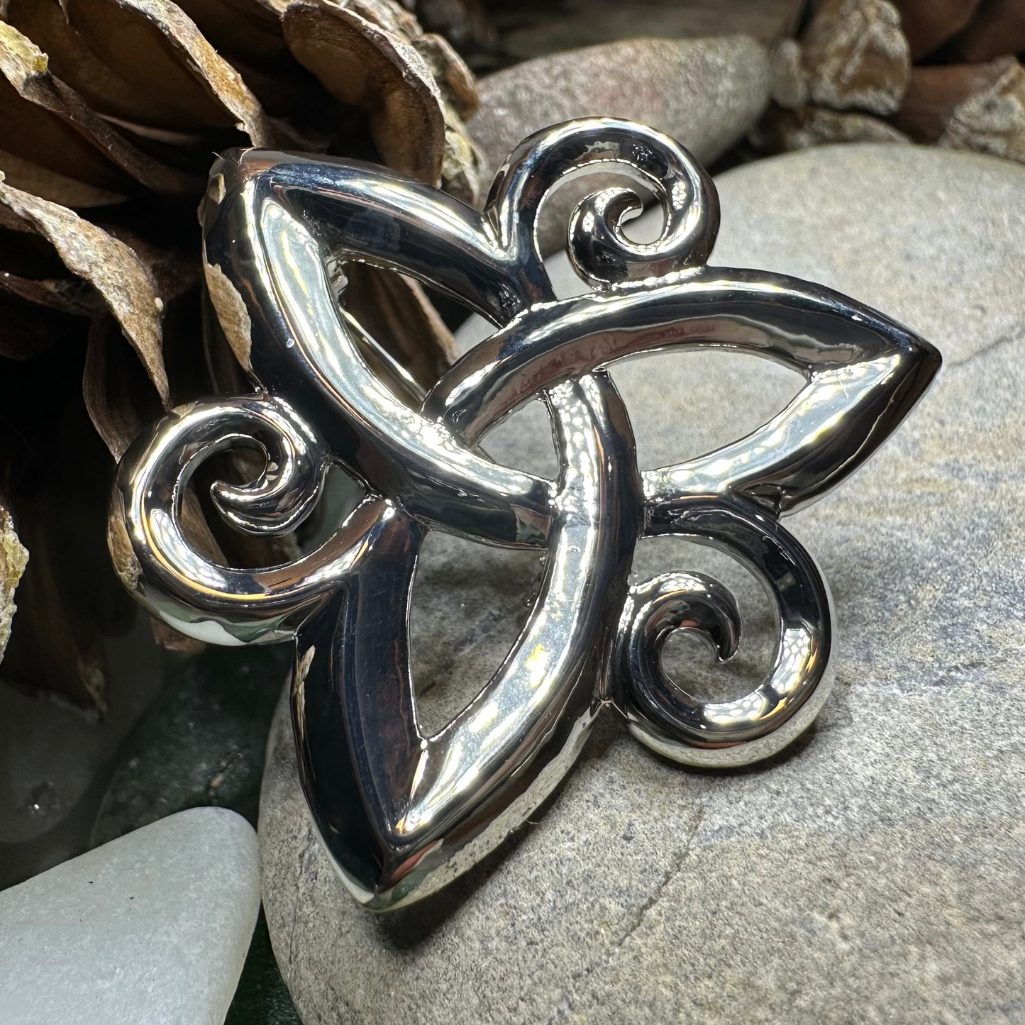 Ritona Celtic Spiral Trinity Knot Brooch