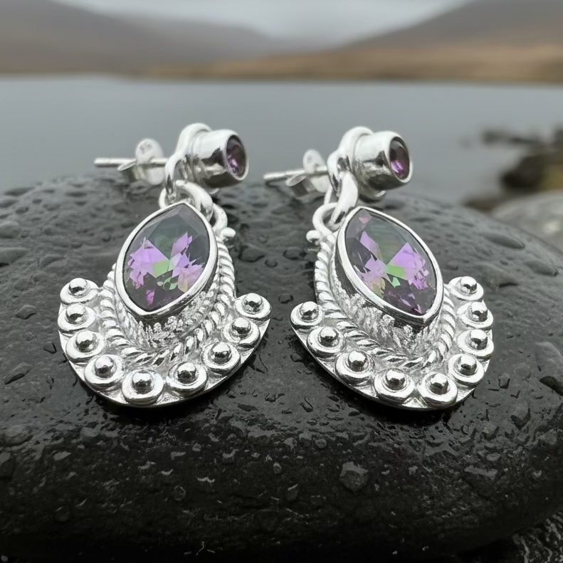 Lesedi Celtic Post Earrings in sterling silver