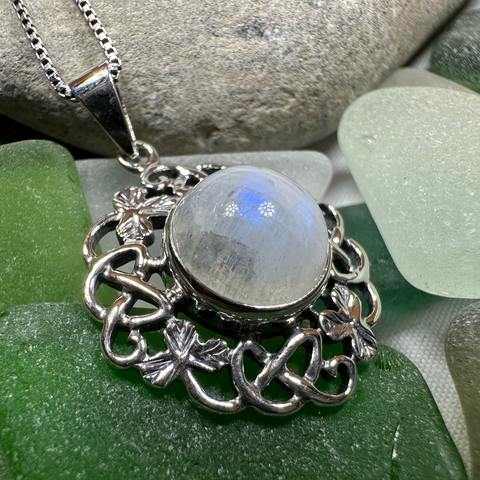 Load image into Gallery viewer, Elana Shamrock Moonstone Necklace
