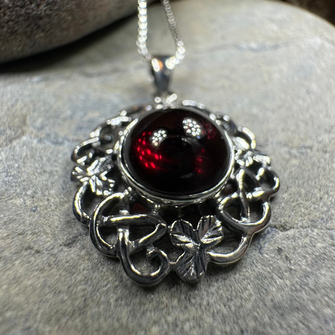 Load image into Gallery viewer, Elena Irish Shamrock Garnet Necklace

