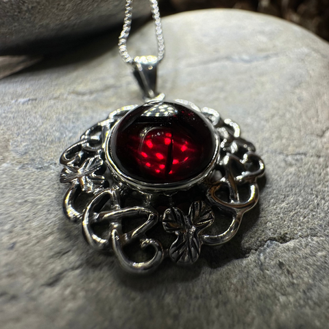 Load image into Gallery viewer, Elena Irish Shamrock Garnet Necklace
