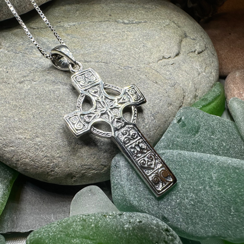 Load image into Gallery viewer, Columba Celtic Cross Necklace
