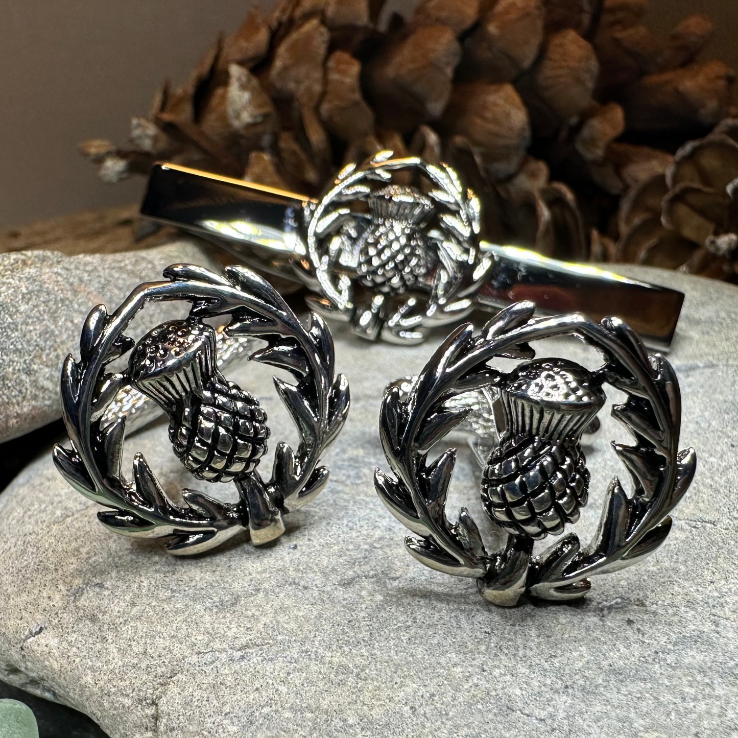 Classic Scottish Thistle Tie Bar & Cufflink Set — view 8