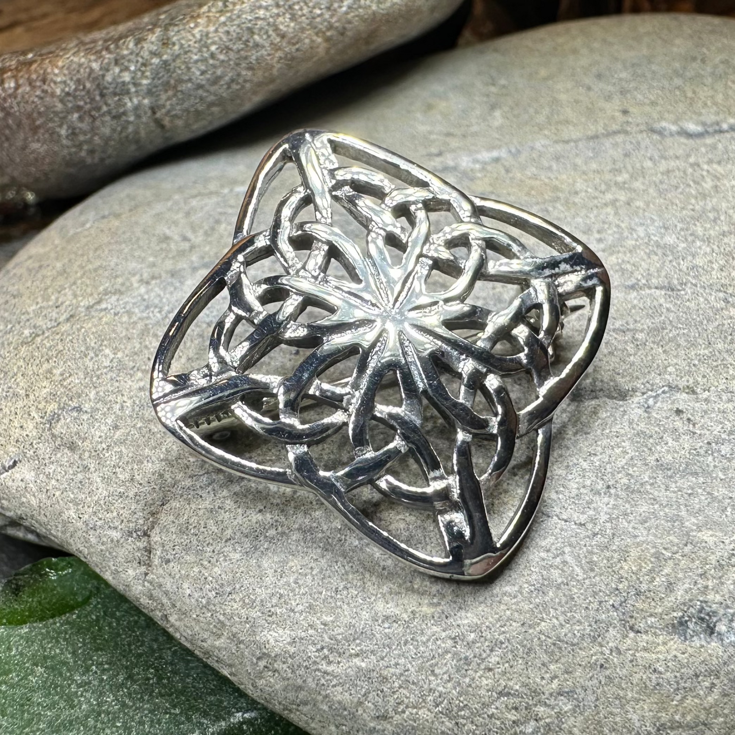 Dayna Celtic Knot Brooch — view 2