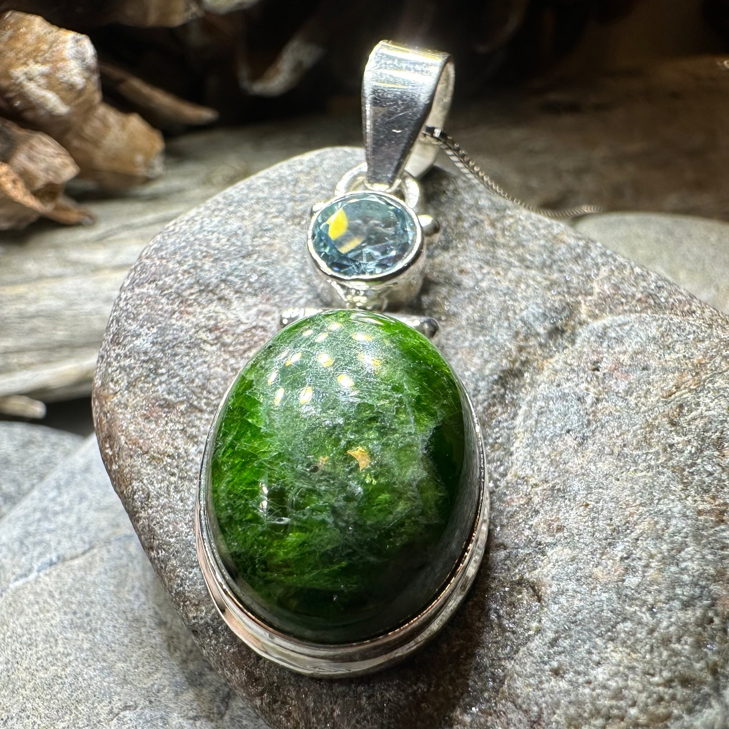 Irish Spring Necklace — view 5