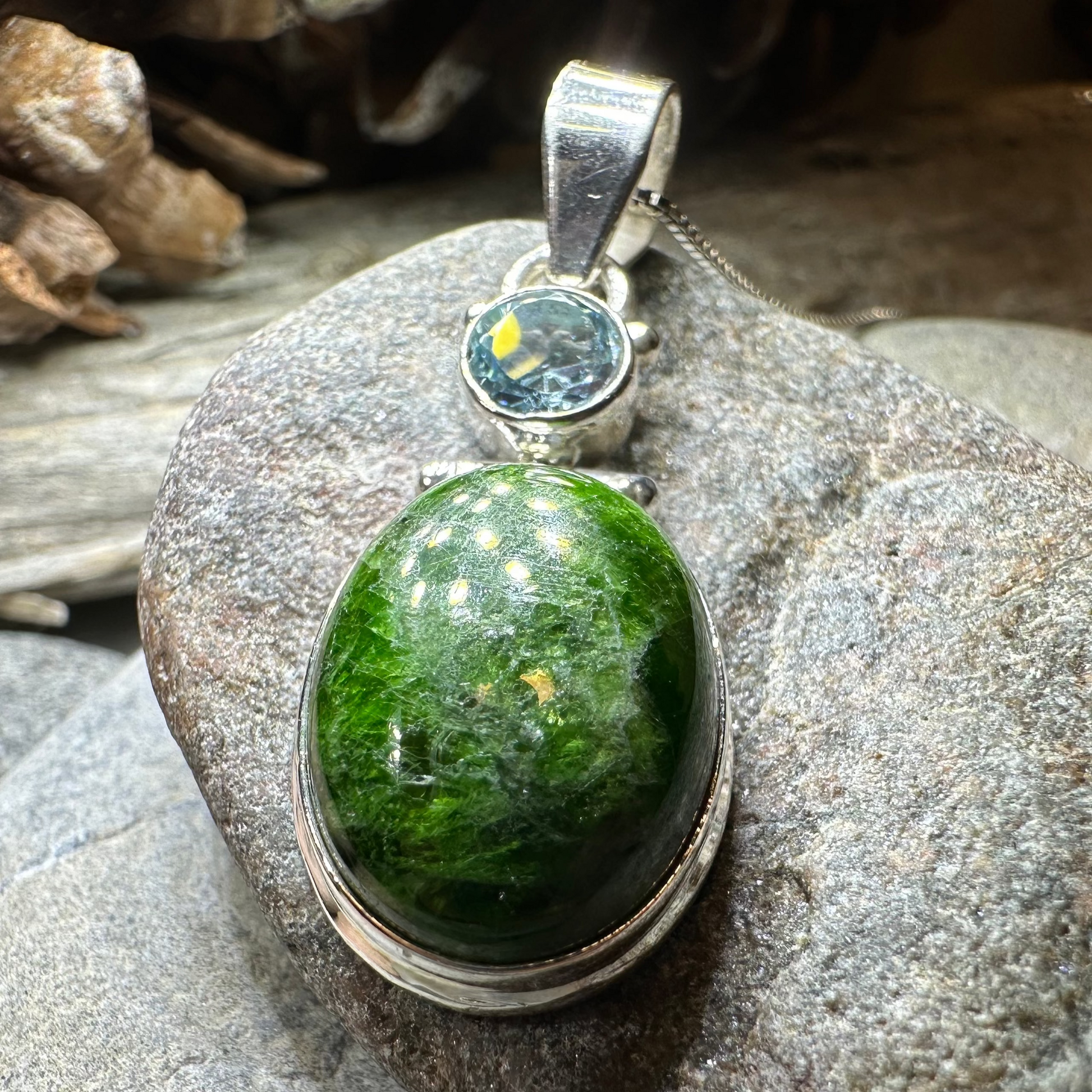 Irish Spring Necklace — view 5