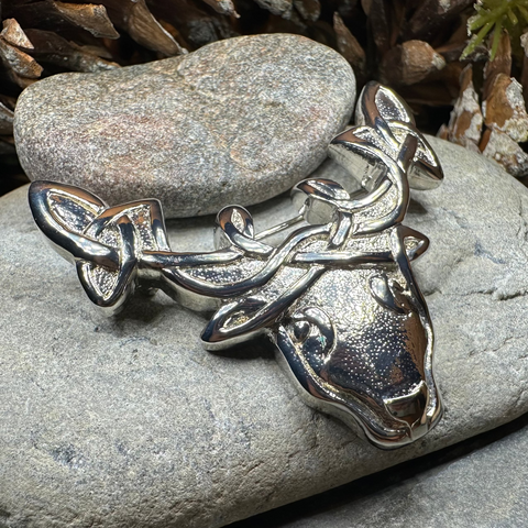 Load image into Gallery viewer, Celtic Tradition Stag Brooch
