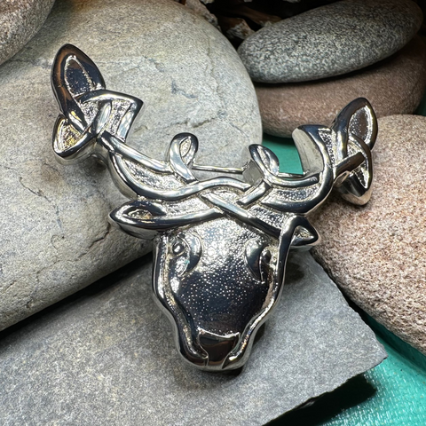 Load image into Gallery viewer, Celtic Tradition Stag Brooch
